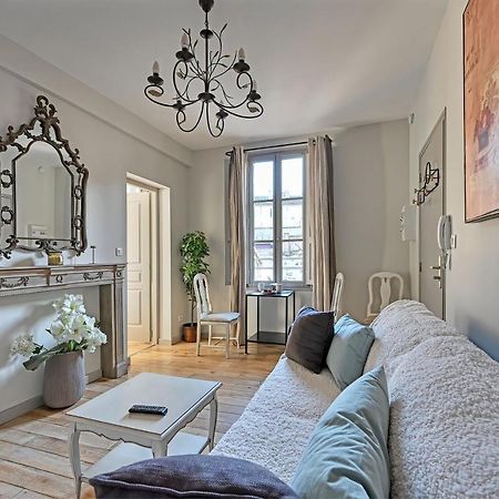 Au Coeur Des Papes, Dans Batisse De Charme Studios & Appartements En Coeur De Ville Avignon Exteriér fotografie