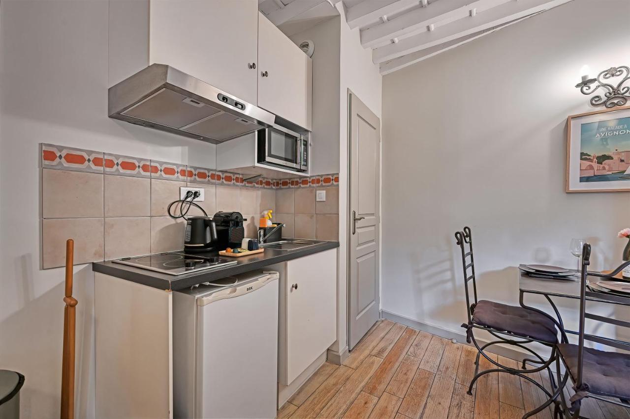 Au Coeur Des Papes, Dans Batisse De Charme Studios & Appartements En Coeur De Ville Avignon Exteriér fotografie