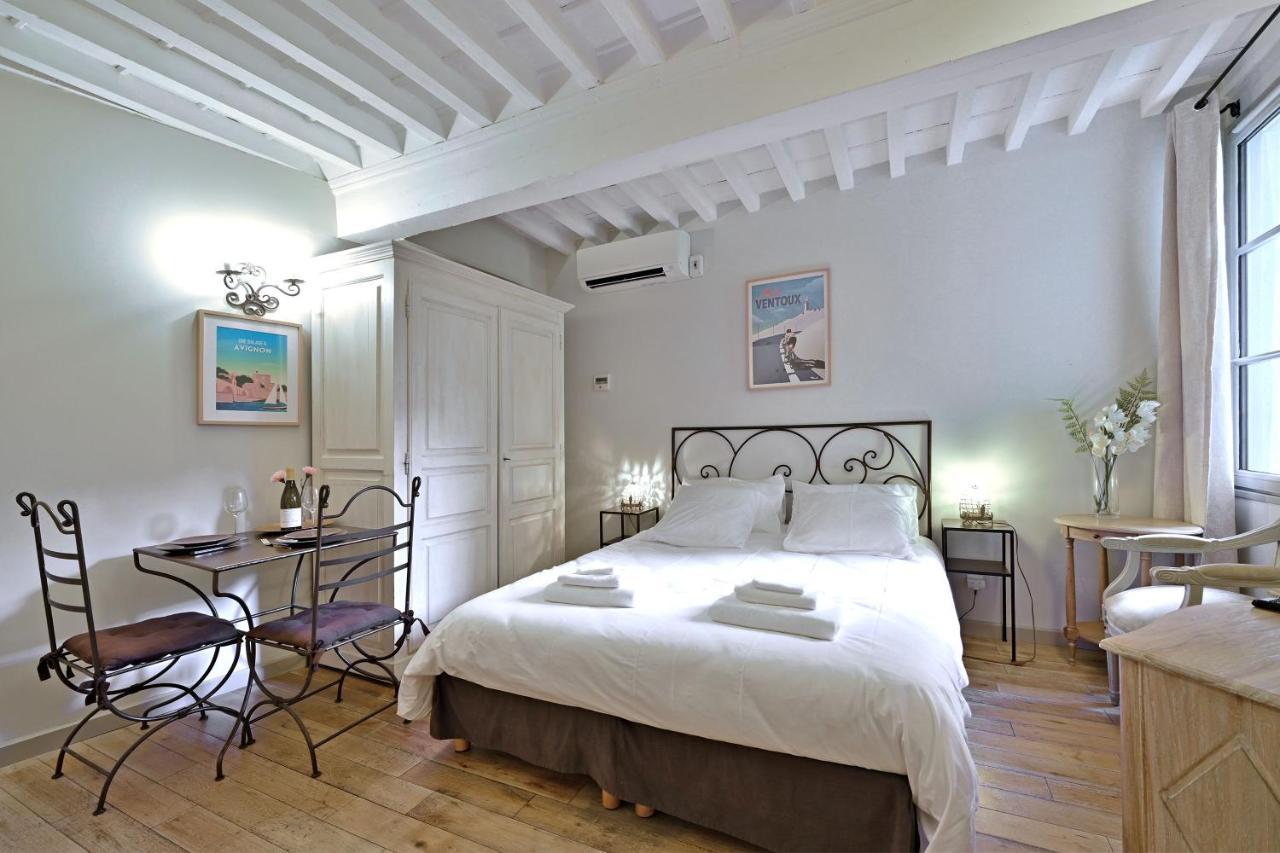 Au Coeur Des Papes, Dans Batisse De Charme Studios & Appartements En Coeur De Ville Avignon Exteriér fotografie