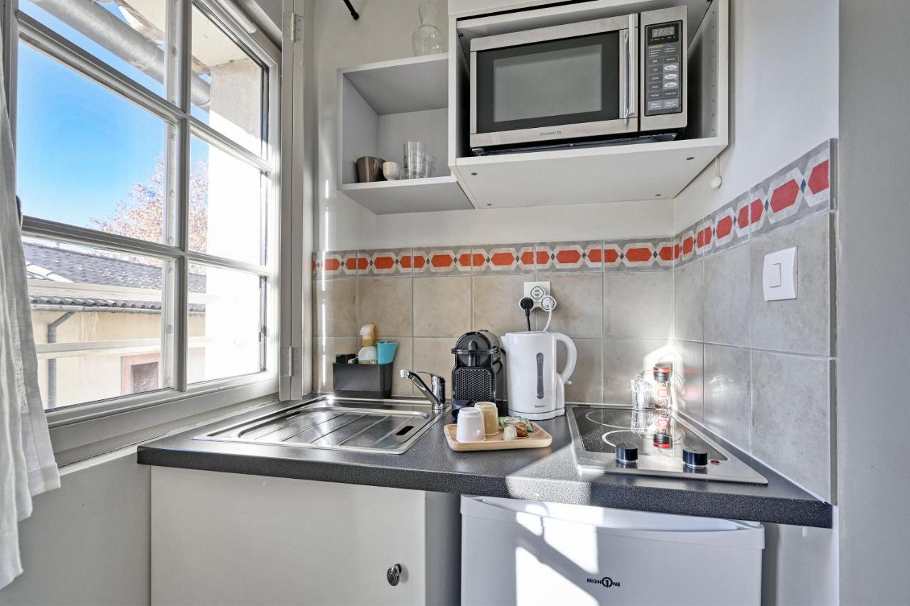 Au Coeur Des Papes, Dans Batisse De Charme Studios & Appartements En Coeur De Ville Avignon Exteriér fotografie