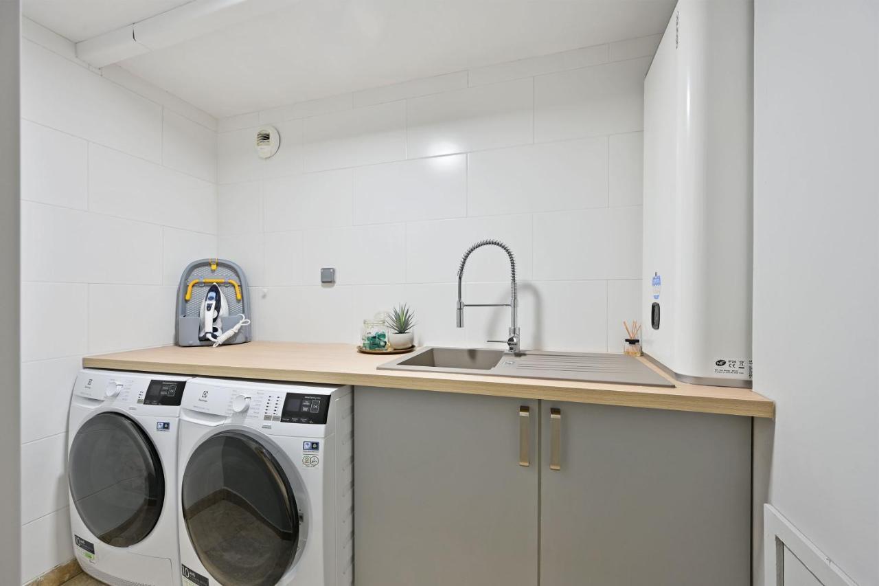 Au Coeur Des Papes, Dans Batisse De Charme Studios & Appartements En Coeur De Ville Avignon Exteriér fotografie