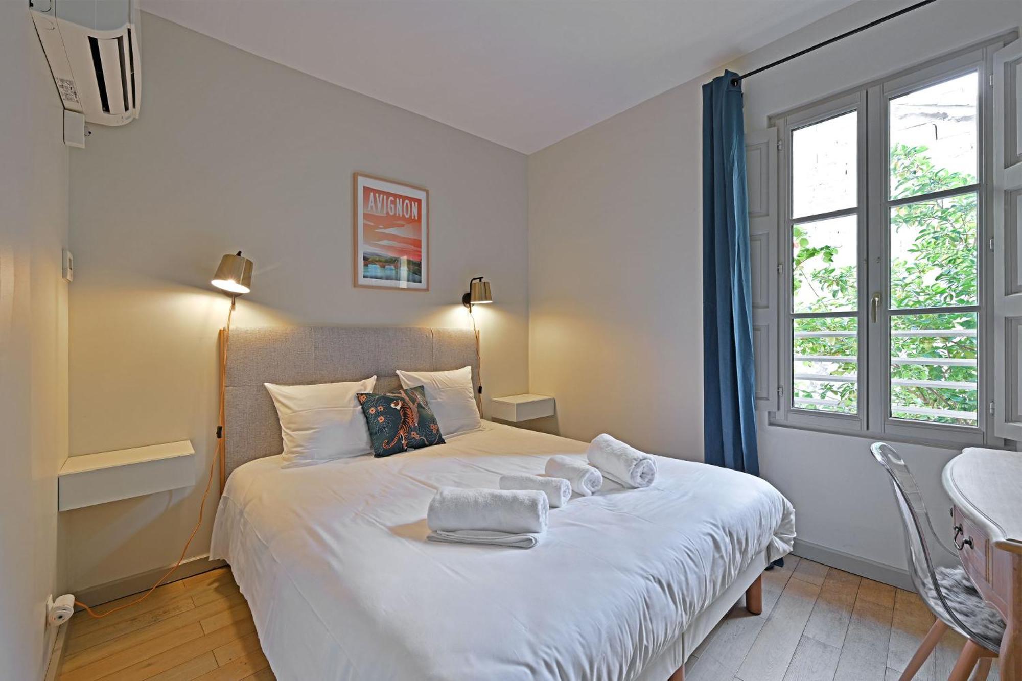 Au Coeur Des Papes, Dans Batisse De Charme Studios & Appartements En Coeur De Ville Avignon Exteriér fotografie